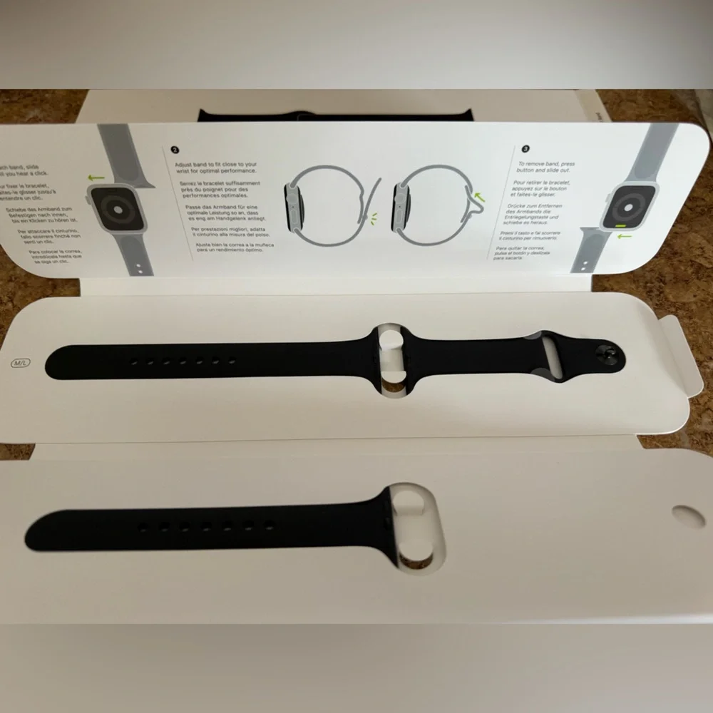 New Apple Watch Black Smartwatch Band